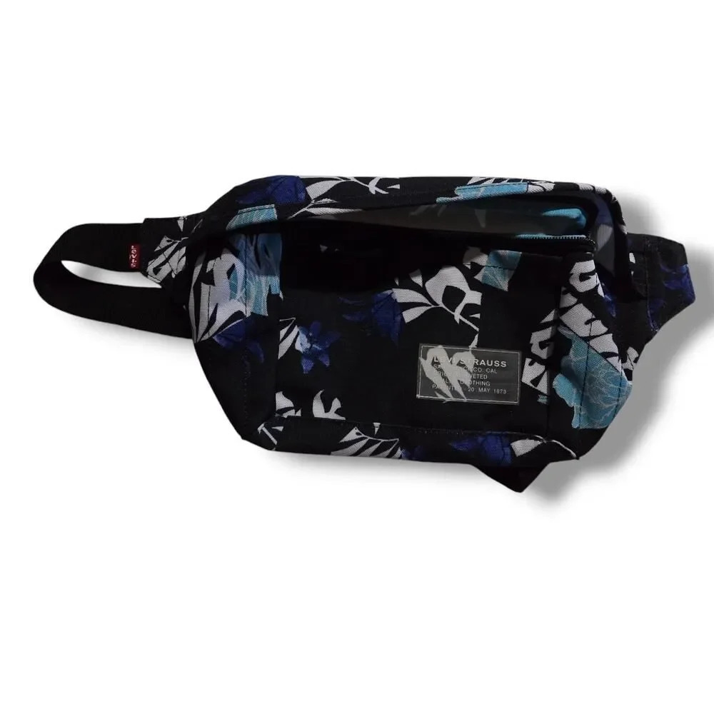Levi's Stratuss Co. Women's multicolor banana leaf Zippered fanny pack waist Bag